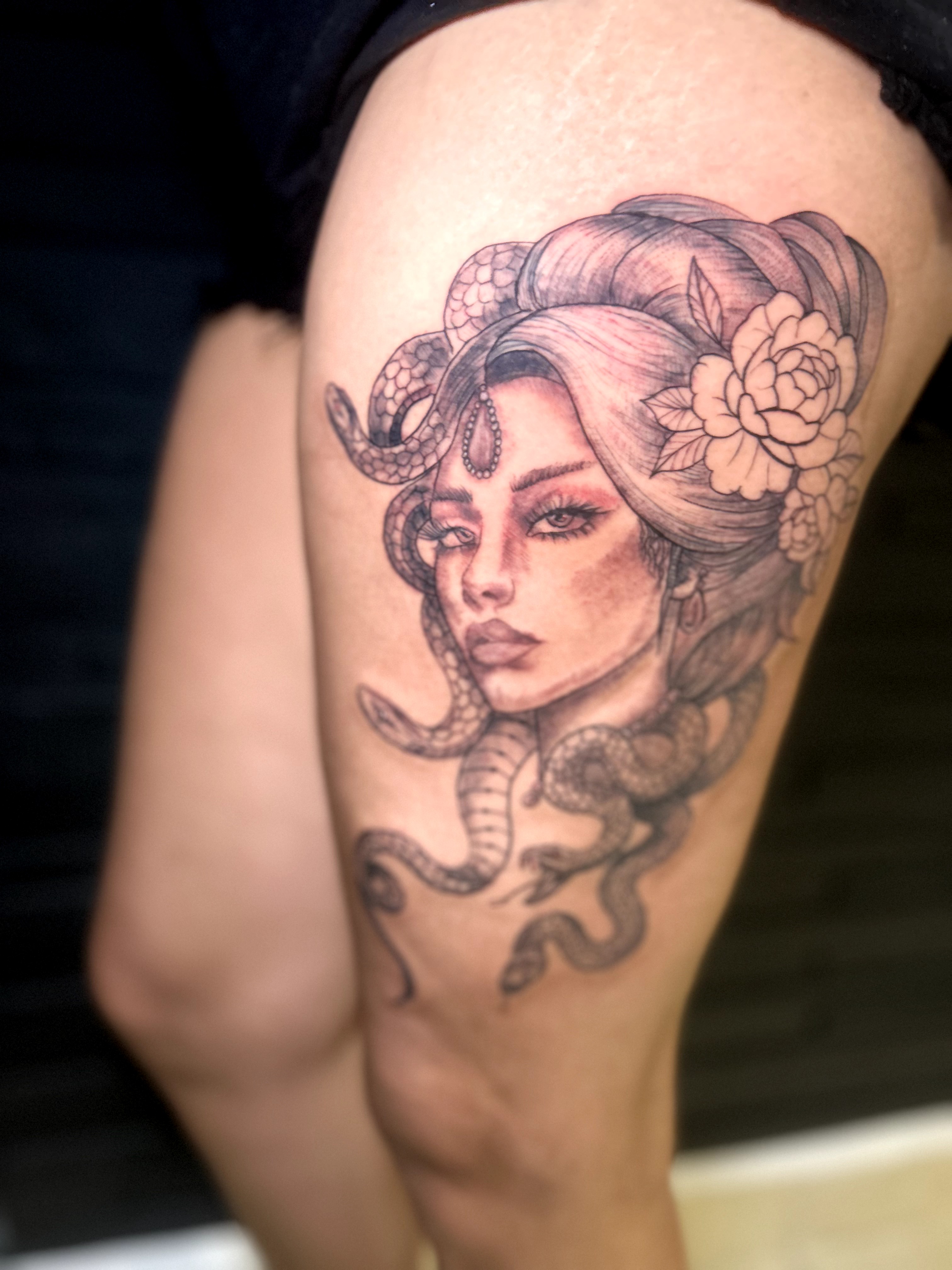 Tatuagem feita no estúdio New Is Cool